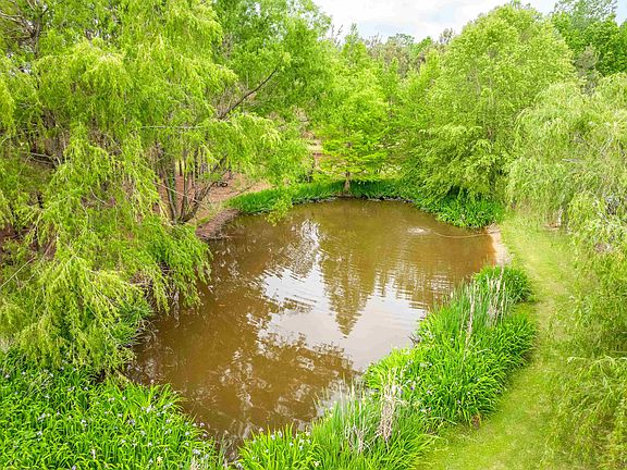 29th image of 1095 Culbreath Rd