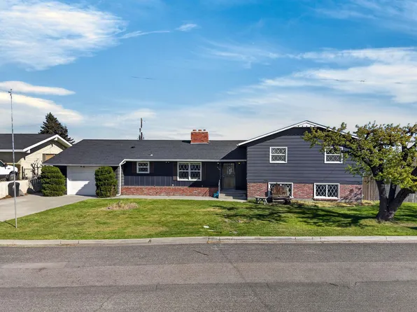 416 W Grandview Ave, Sunnyside, WA 98944