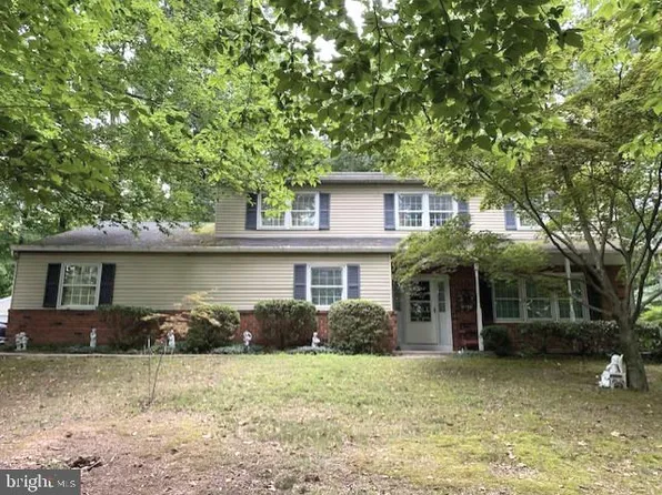 71 Pheasant Rd, Doylestown, PA 18901