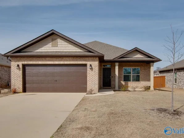 332 Yogi Ct, Madison, AL 35757