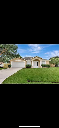 2878 SE East Blackwell Dr Photo 1