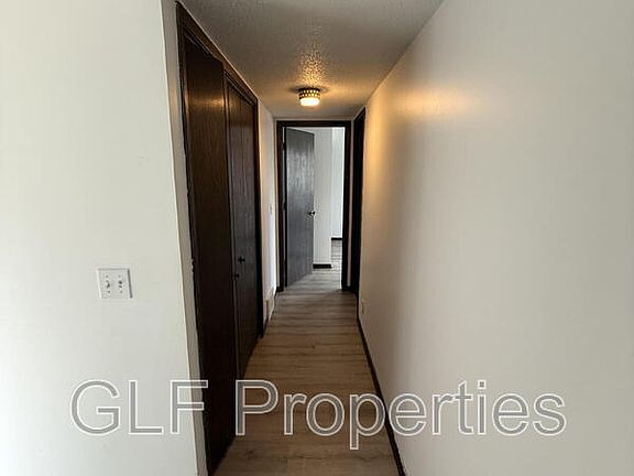 2nd image of 1413 2nd Ave #12