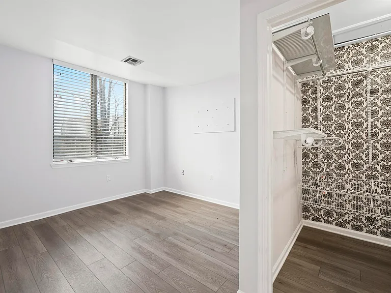 310 Passaic Ave #302 — Photo 9