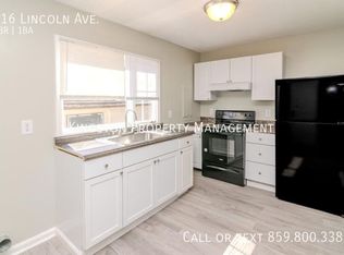 516 Lincoln Ave, Paris, KY 40361