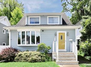 119 McKinley Ave, Dumont, NJ 07628