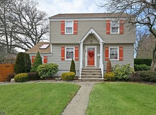 380 E Midland Ave, Paramus, NJ 07652