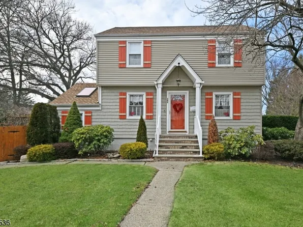 380 E Midland Ave, Paramus Boro, NJ 07652