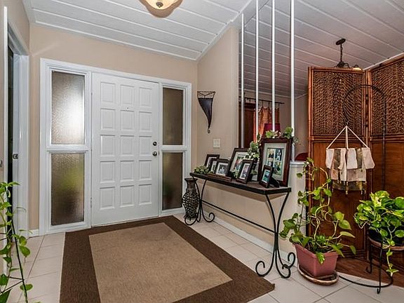 3rd image of 2582 Frisco Dr