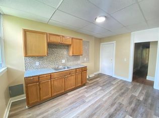 83 Saint James Ave APT 2L, Springfield, MA 01109