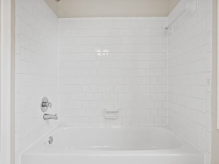 10106 Bosworth Ct — Photo 24