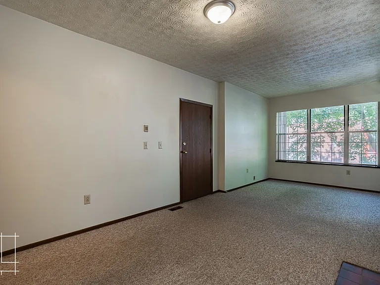 1119 Pennsylvania Ave — Photo 6