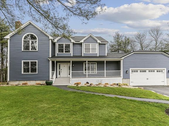 2nd image of 6 Amber Ln