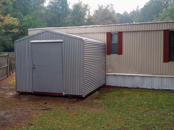 Storage shed at unit