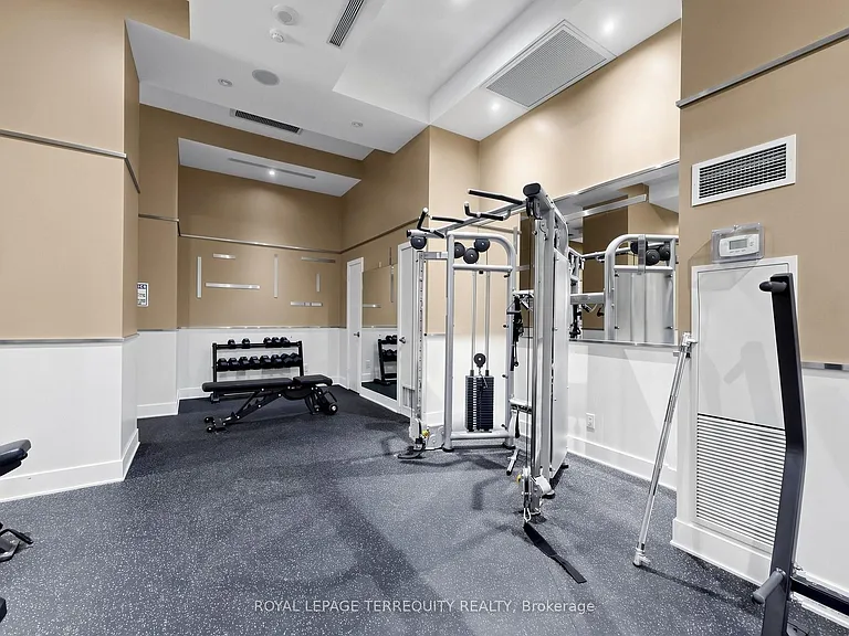 310 Burnhamthorpe Rd W #2810 — Photo 15