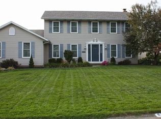 6519 Pebble Creek Ave NW, Canton, OH 44718