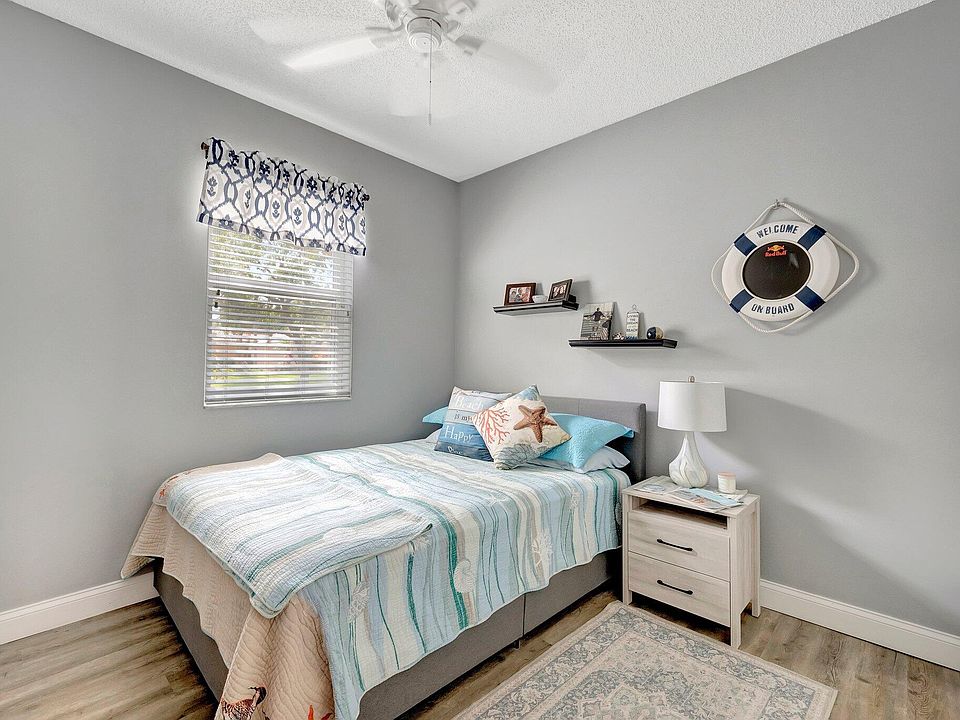 1st image of 6225 NW 45th Terrace