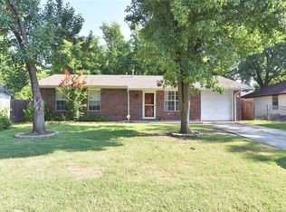 115 W McKinley Ave, Sapulpa, OK 74066