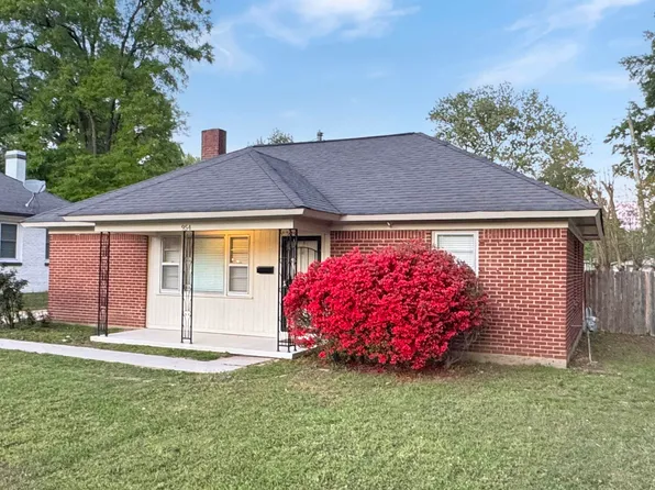 954 Ivy Rd, Memphis, TN 38117