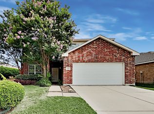 4417 Chris Dr, Fort Worth, TX 76244