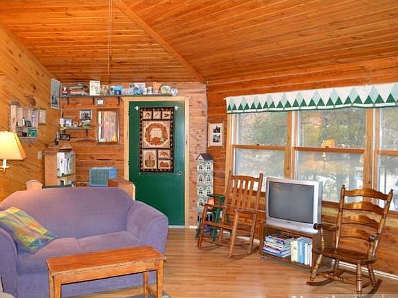 4th image of 14824 Wildflower Dr