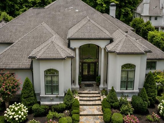 2nd image of 67 Chenal Cir