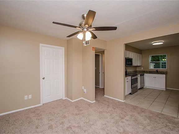 4th image of 4180 53rd Ave N