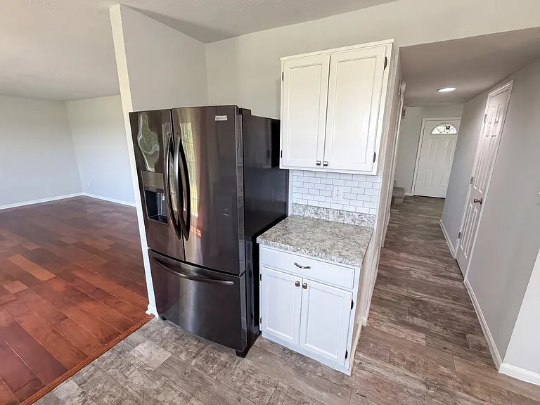 7642 Eagle Valley Pass — Photo 1