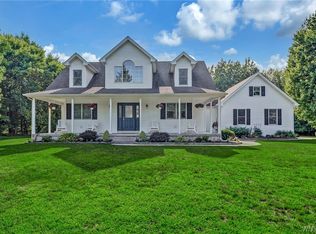 7852 Fletcher Rd, Akron, NY 14001