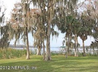 210 Lake George Point Dr, Georgetown, FL 32139