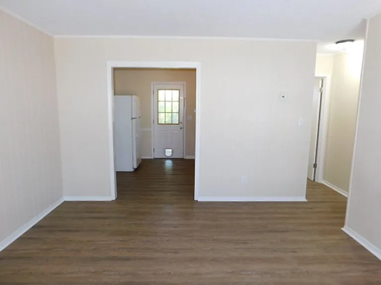 5820 Sanders Ave #E — Photo 5