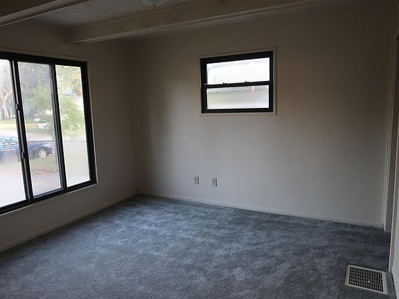 5th image of 3000 Azelda St