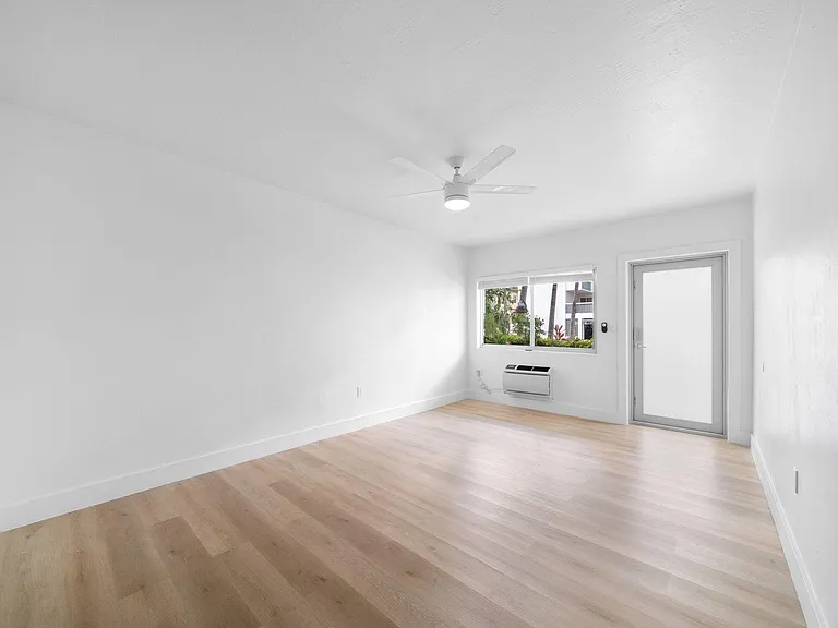 1035 9th St #7 — Photo 10