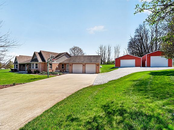3rd image of 10825 W Wigal Rd
