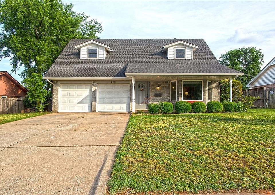 1st image of 318 N Sequoyah Trl