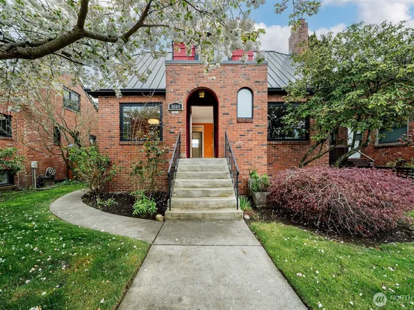 8049 23rd Avenue NW, Seattle, WA 98117