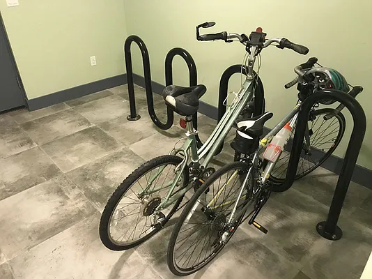 Rented by Zuz Realty | media 23