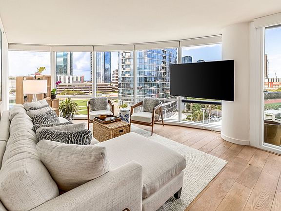 2nd image of 1296 Kapiolani Blvd APT 1008