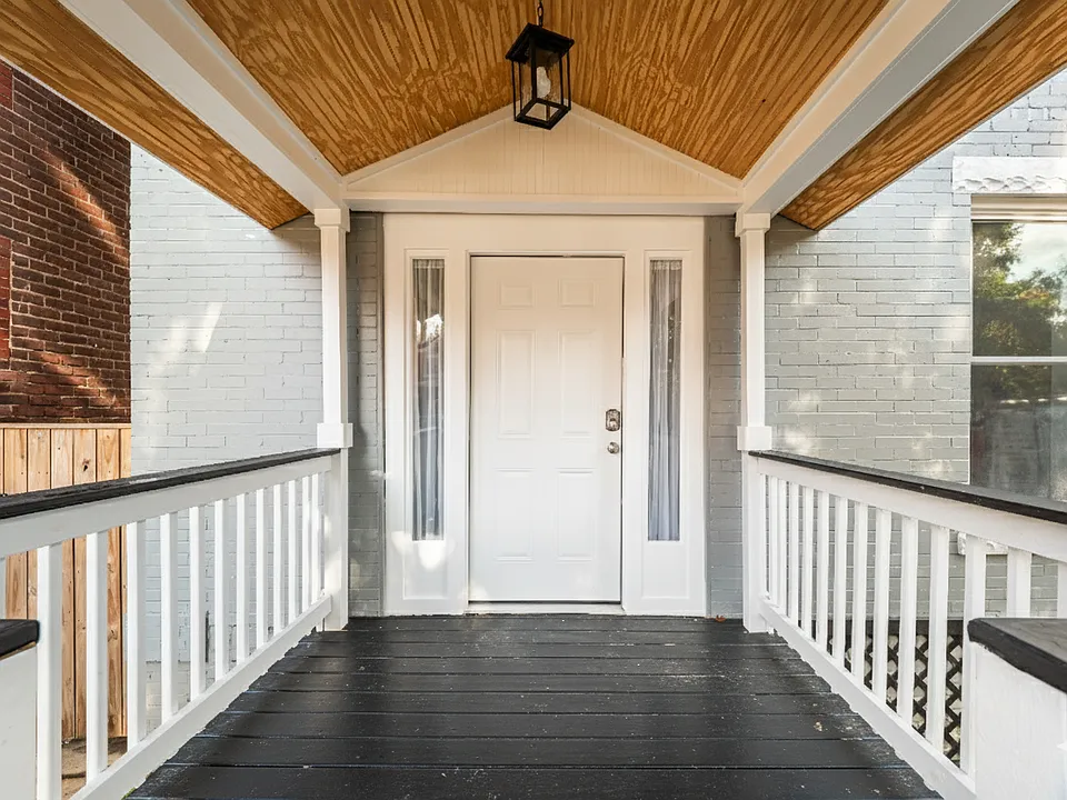 Dedicated entryway