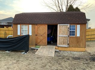 105 Julianne Dr, Manhattan, IL 60442