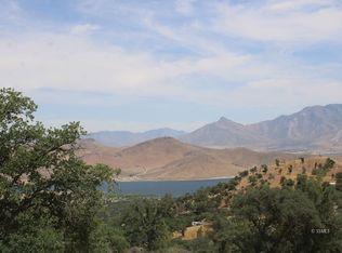 Old State Rd, Wofford Heights, CA 93285