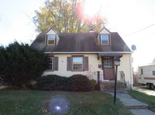 116 Smith Ln, Runnemede, NJ 08078