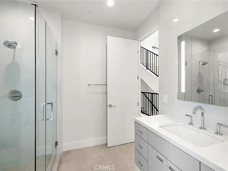1511 Cliff Dr — Photo 26