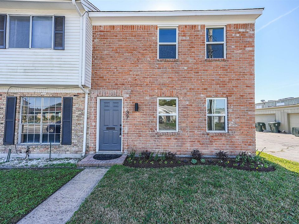 1st image of 37 San Jacinto Dr