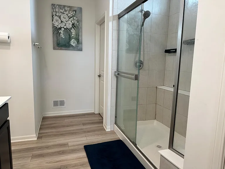 348 S Pointe Ave — Photo 8
