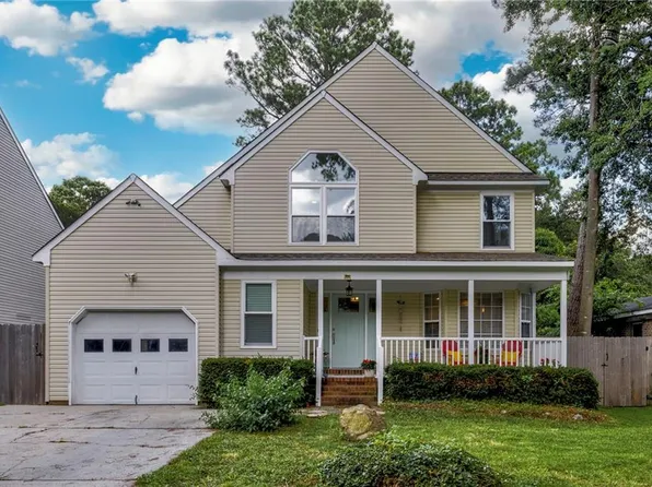 2204 Sandalwood Rd, Virginia Beach, VA 23451