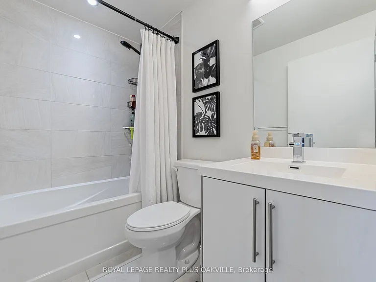 2087 Fairview St #2207 — Photo 5
