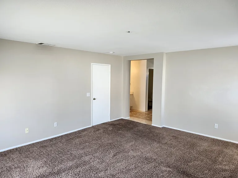 13898 Clydesdale Run Ln — Photo 24