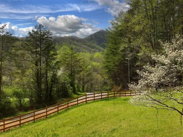 0 Hells Hollow Rd, Blue Ridge, GA 30513