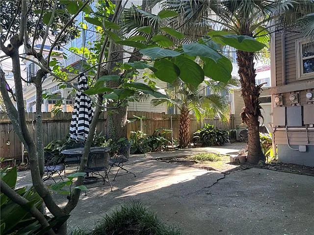 5127 Prytania St #5 — Photo 13