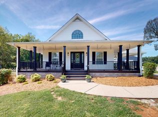 305 Maxwell Branch Rd, Cottontown, TN 37048